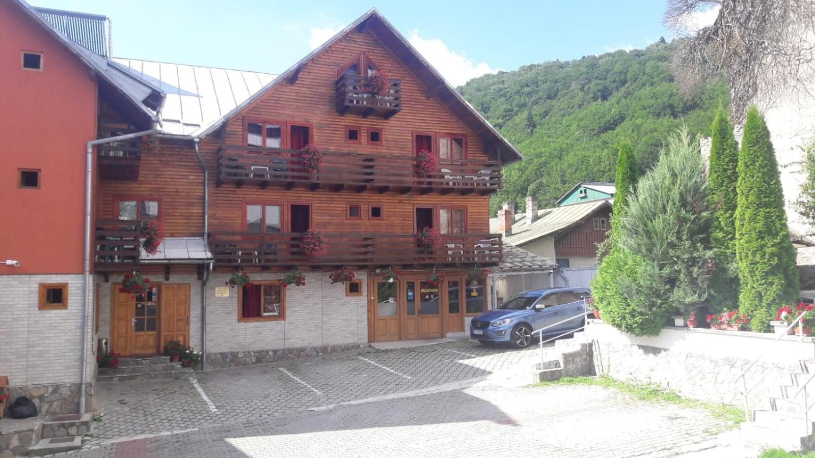La Cristina Hotel Sinaia Exterior photo